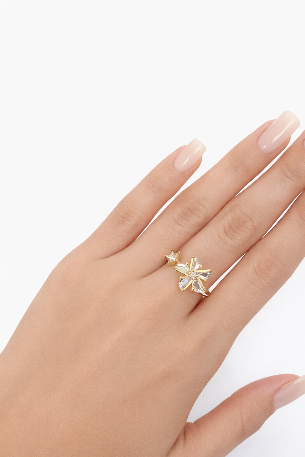 Anello Astra